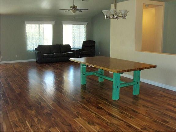 3rd image of 176 Laguna Hills Ct