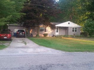 4428 S Flajole Rd, Midland, MI 48642