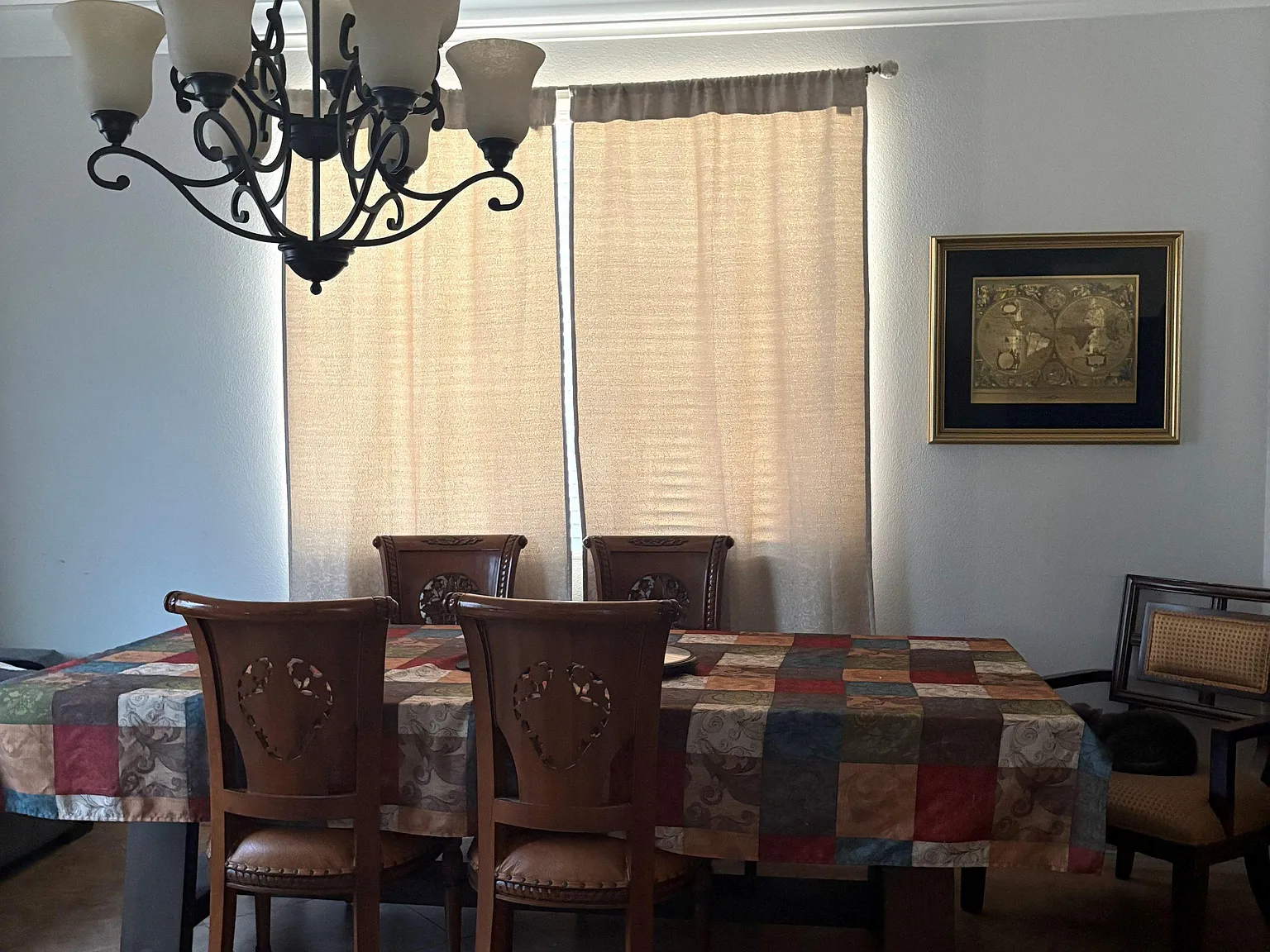 3 bed, 3.0 bath, 3924 sqft, $1,356 — Photo 2