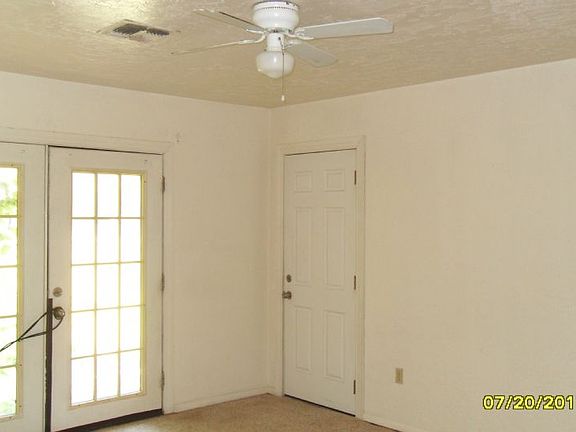 2nd image of 414 NW 53rd St