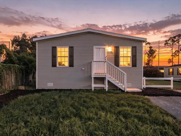 39148 ORIENT AVENUE, ZEPHYRHILLS, FL 33542