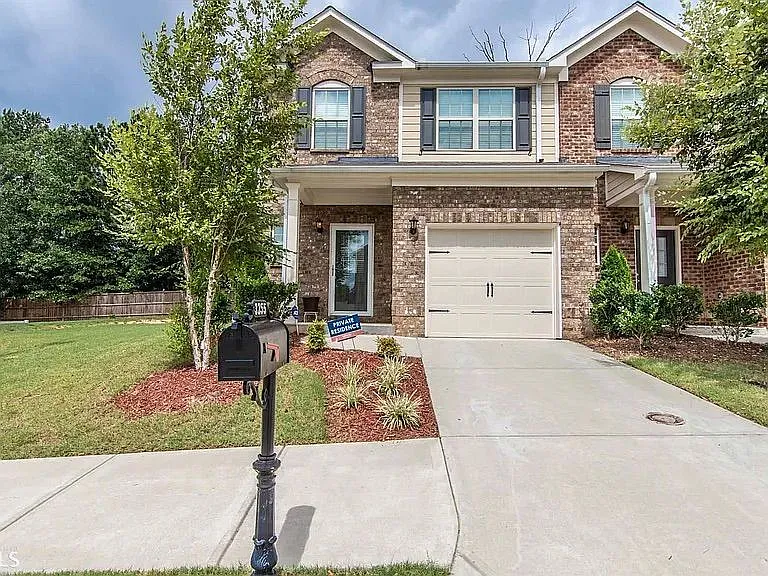 3255 Garden Glade Ln
