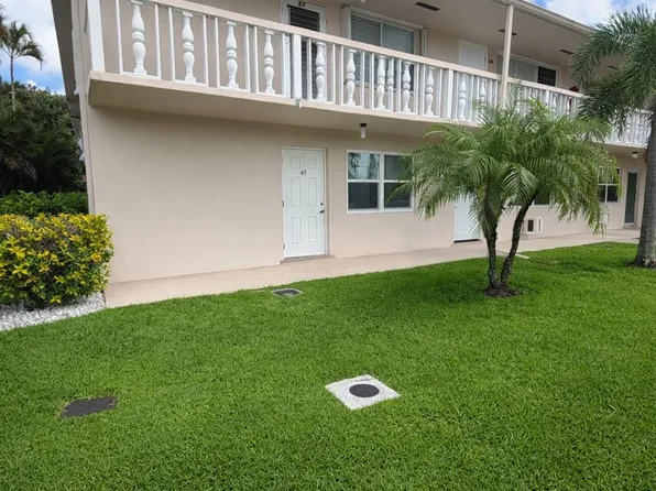 49 Hastings #D, West Palm Beach, FL 33417
