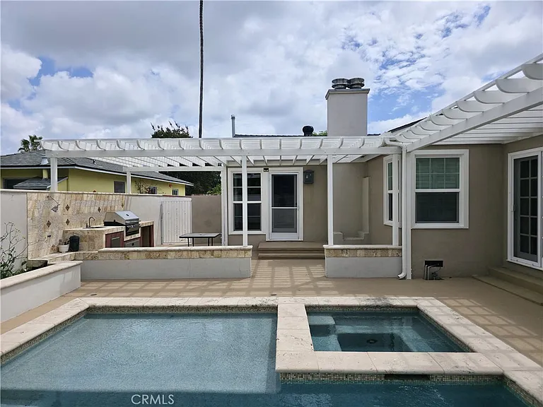 5339 Veloz Ave — Photo 33