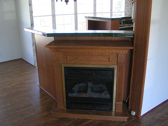 4th image of 97 Wallace Cir
