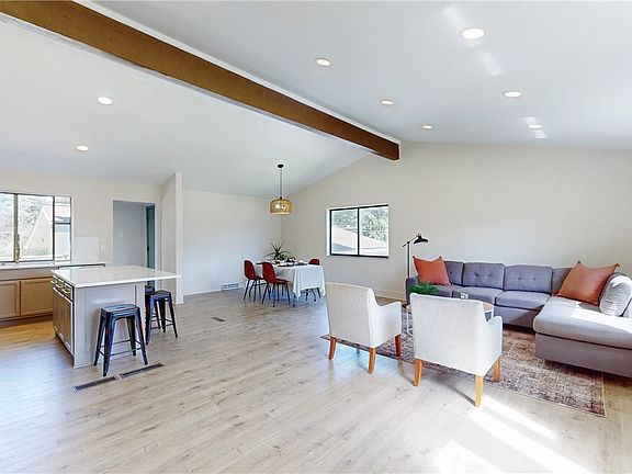 5th image of 360 Marviel Dr