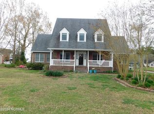 101 William Dr, Elizabeth City, NC 27909