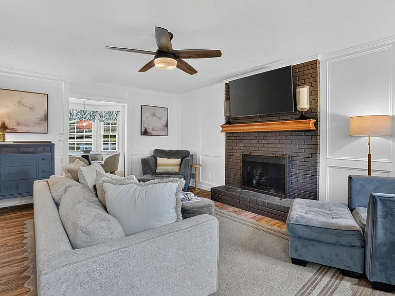4752 Village North Ct — Photo 21