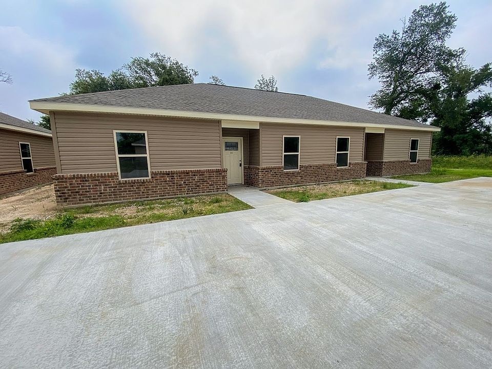 1st image of 925 Shafer St #B2