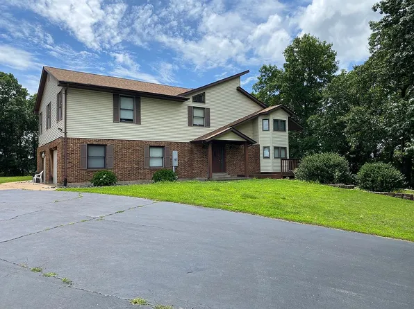 3312 Autumn Lake Rd, Imperial, MO 63052