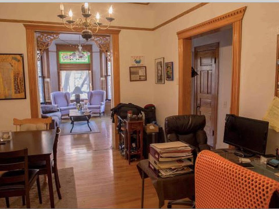 1st image of 421 W Belden Ave #2-1