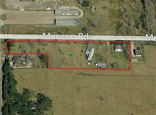 300 Munson Rd, Alvin, TX 77511