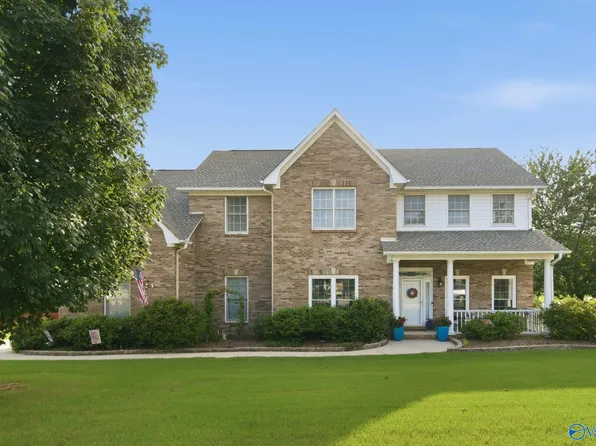 419 Clydebank Dr, Madison, AL 35758