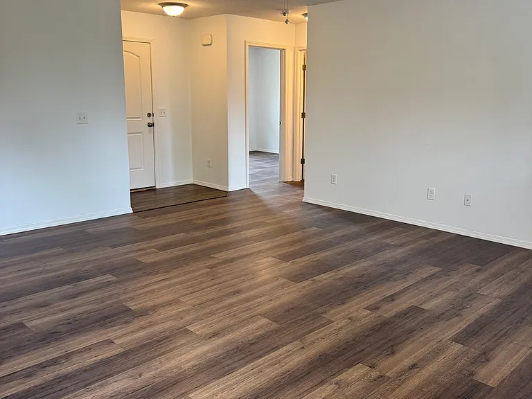 276 W Picardy St — Photo 23