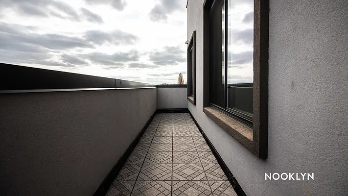 Rented by Nooklyn NYC LLC | media 18