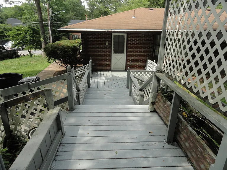 14309 Medwick Ct — Photo 11