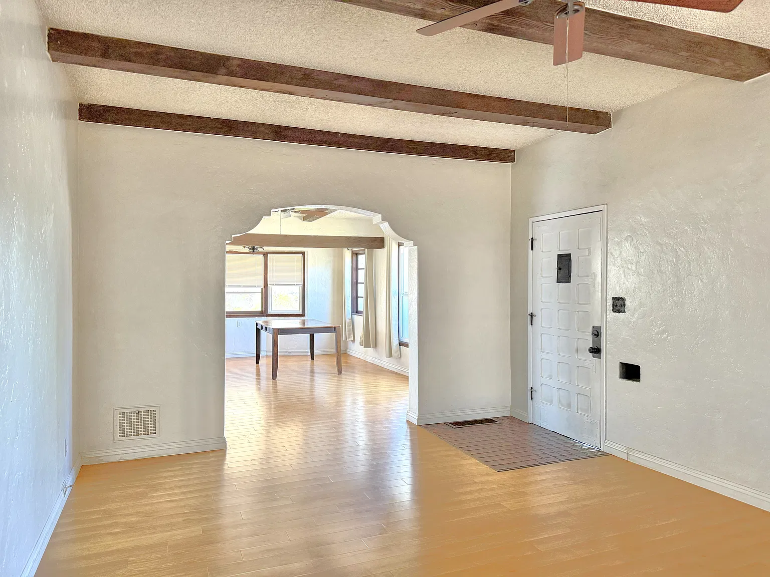 4935 College Avenue — Photo 3
