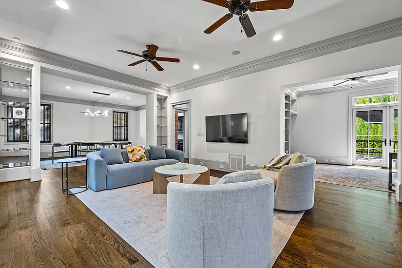 Luxury Executive Home in Midtown Atlanta — Photo 3