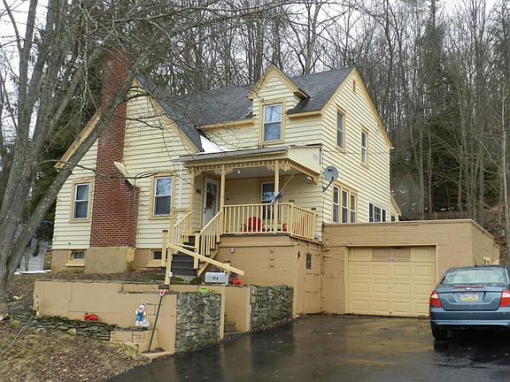 2nd image of 106 Davis St