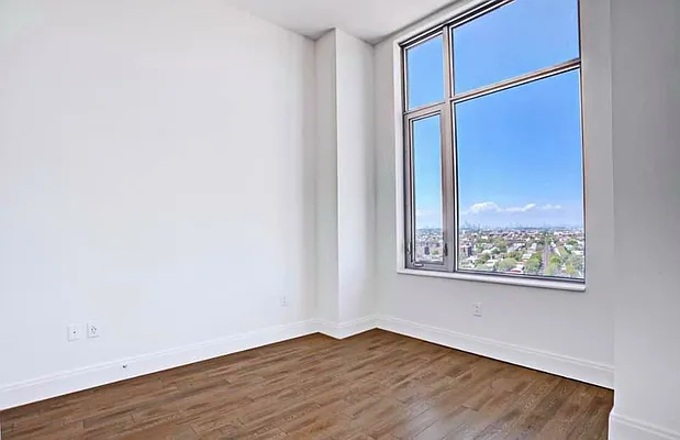 Rented by City Wide Brokerage | media 7