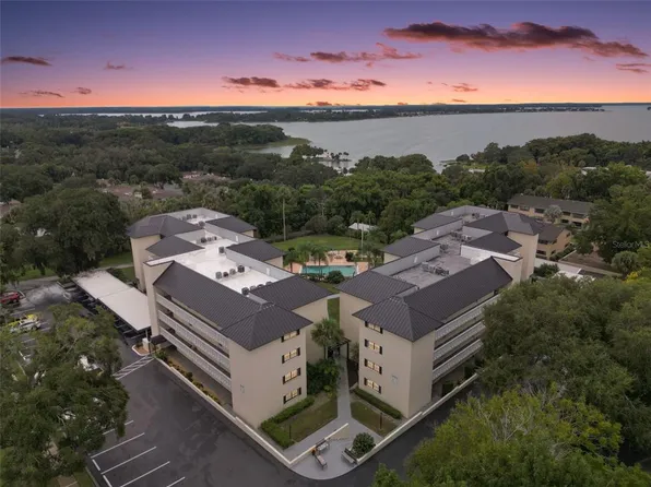 101 N GRANDVIEW STREET #111, MOUNT DORA, FL 32757