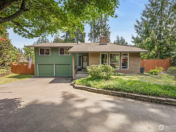 2nd image of 12813 Military Road E