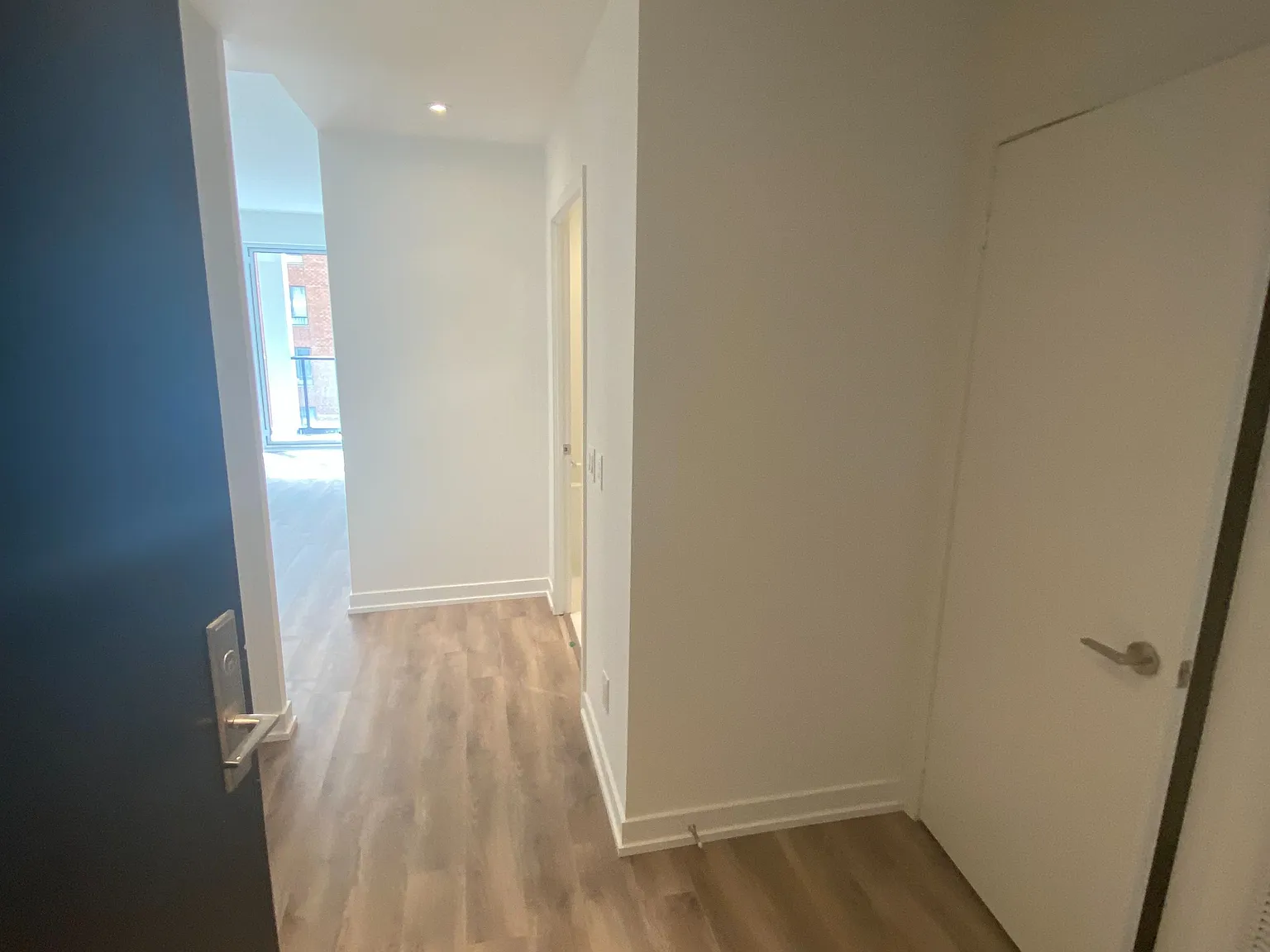 2 bed, $2,800 — Photo 3