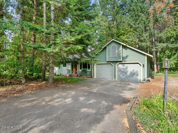 12393 N Emerald Dr, Hayden Lake, ID 83835