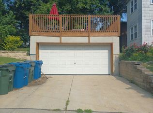 7700 Lile Ave, Saint Louis, MO 63117