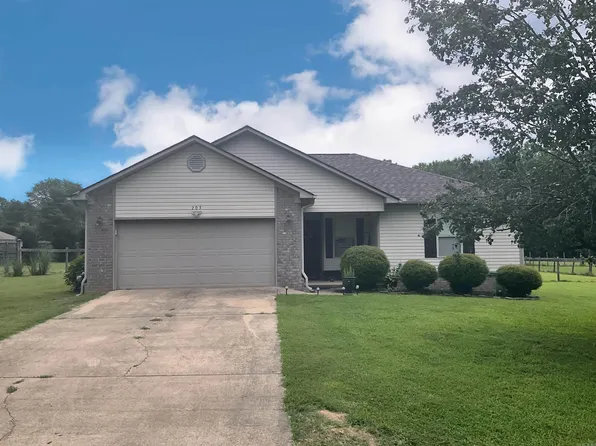 203 Juanita Cv, Lonoke, AR 72086