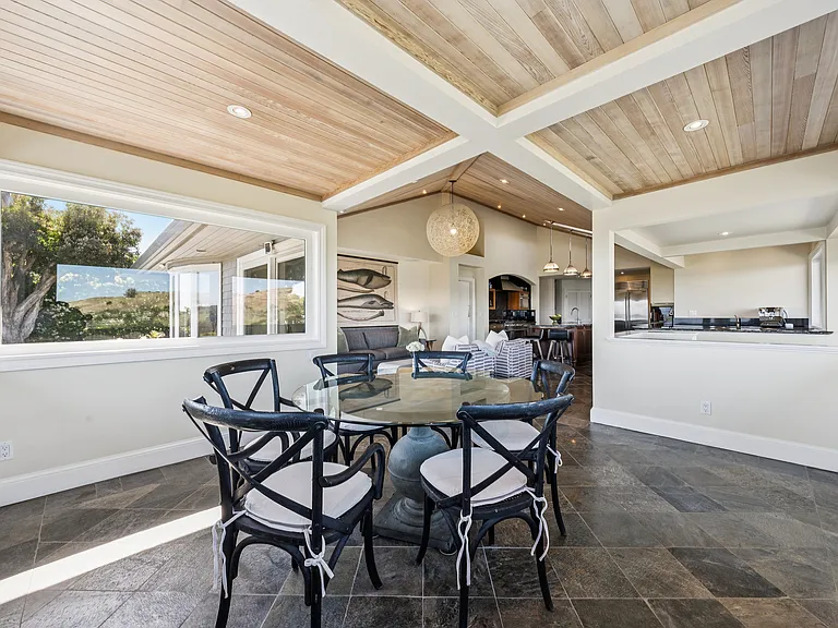 62 Via Los Altos — Photo 35