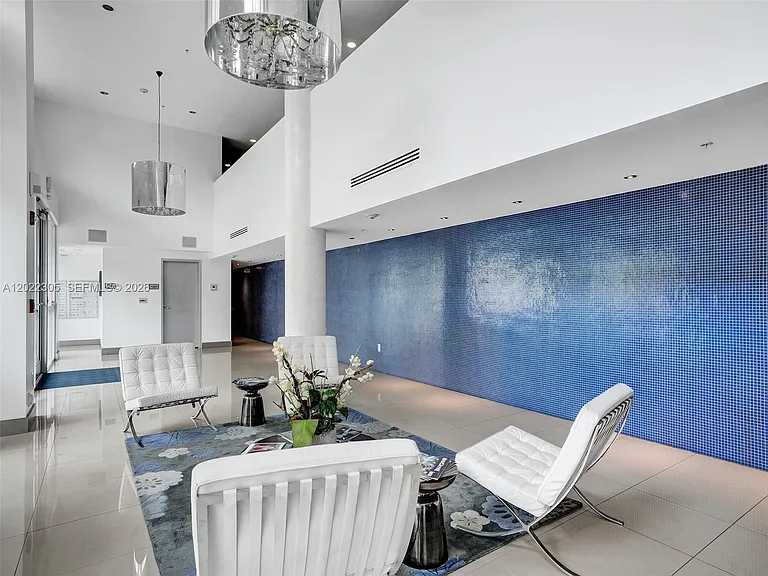 720 NE 62nd St #501 — Photo 33