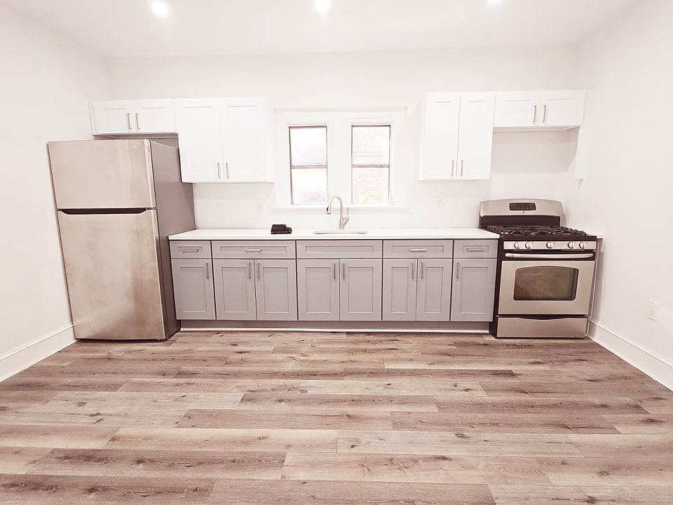 1st image of 96 Lembeck Ave #1B