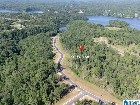 32 Fiji Way, Tuscaloosa, AL 35406