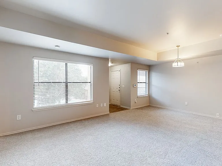 Sereno Park Apartments — Photo 83