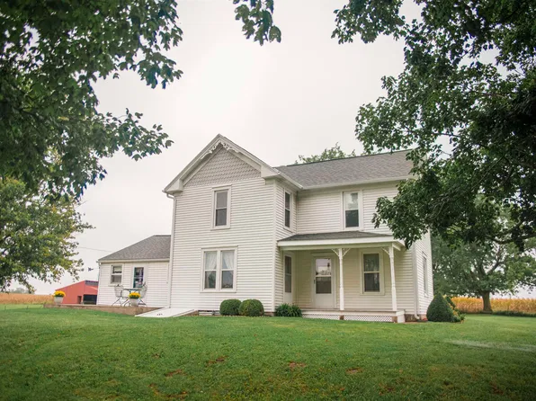 2393 E 1400th St, Mendon, IL 62351