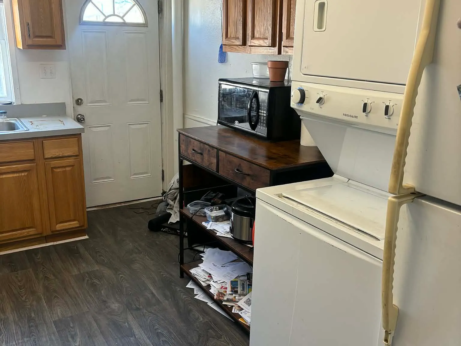 1 bed, 864 sqft, $1,140 — Photo 2