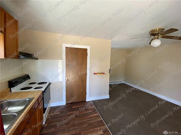 5th image of 2216 McCall St