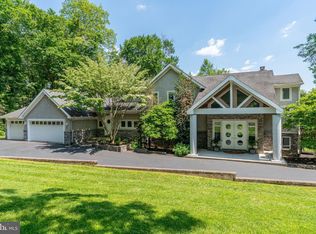 2 Forrest Ln, Springfield, PA 19064