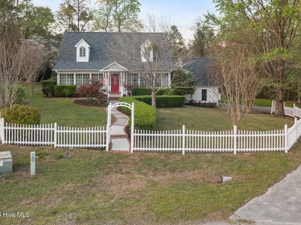 104 Lunington Mill Circle, Burgaw, NC 28425