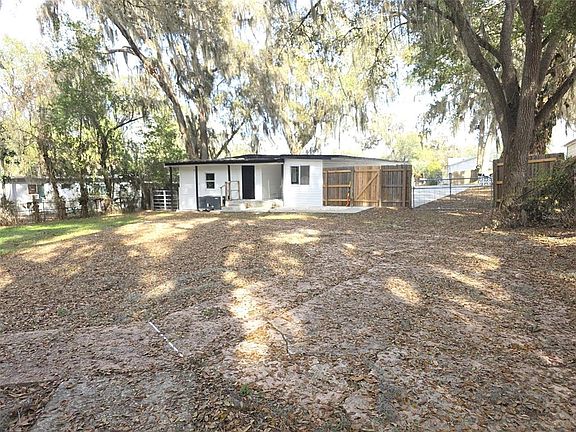 5th image of 16800 SE 100th Ct