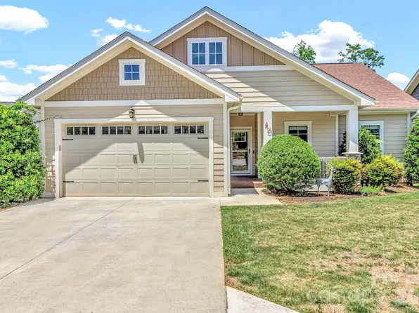 48 Asher Ln, Arden, NC 28704