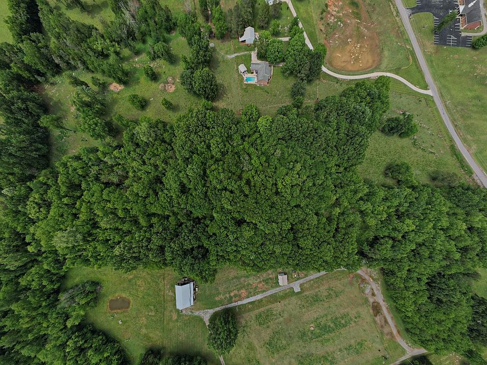 1st image of 2701 Midland Rd