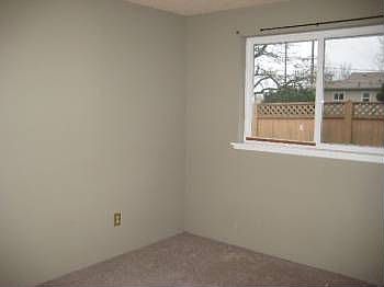 5th image of 2531 S Ainsworth Ave