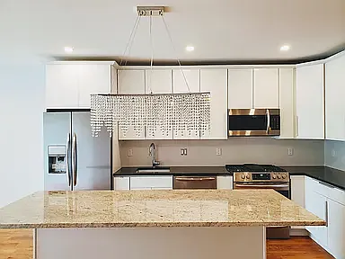 17 Beverly Pl — Photo 6