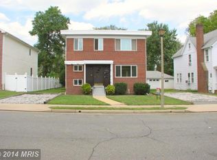 2815 13th St S, Arlington, VA 22204