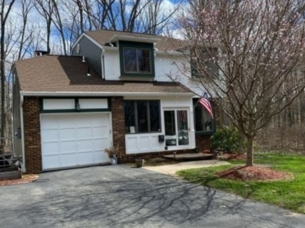 51 Pocono Rd
