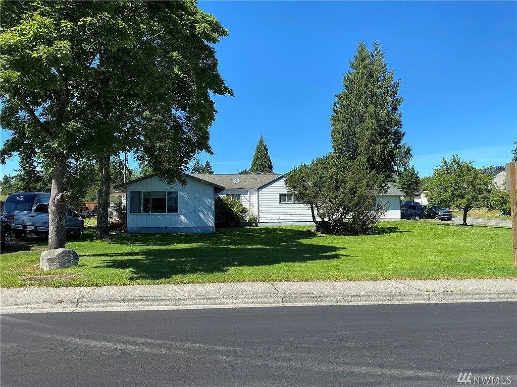 27608 73rd Ave NW photo 1