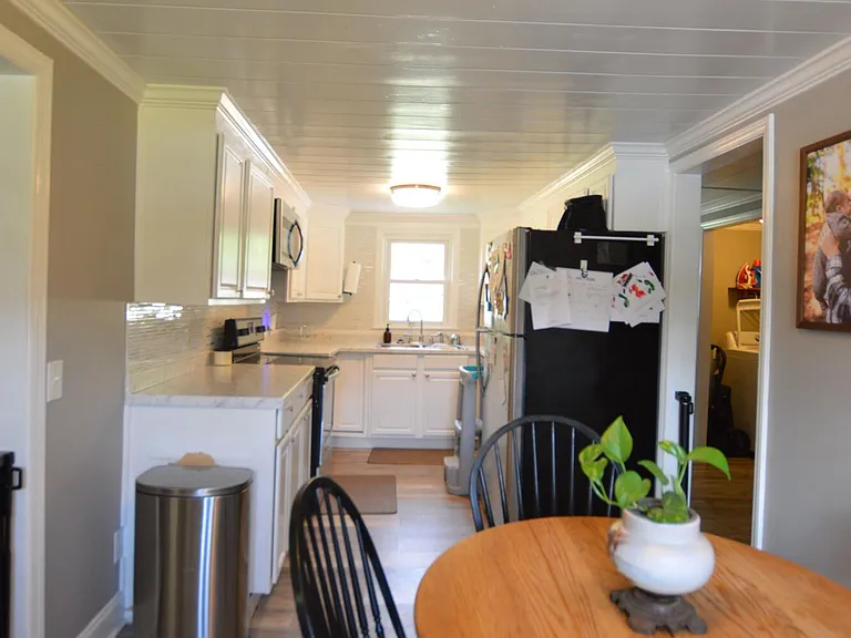1160 Onslow Pines Rd — Photo 4