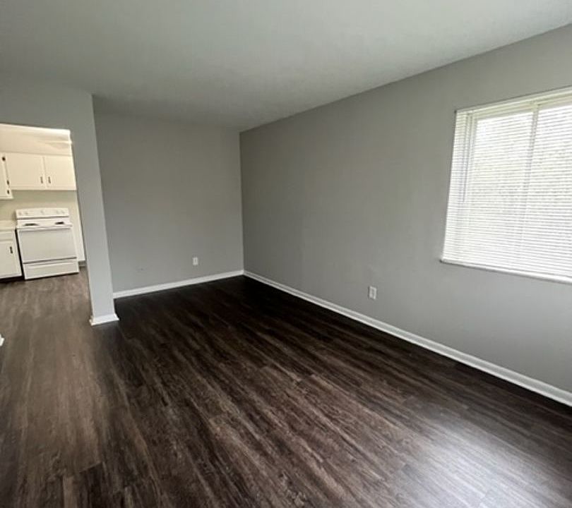 1st image of 1171 Sanborn Pl APT D